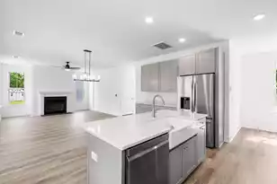 1076 Williams Rd, Charleston, SC 29412 - Photo 16