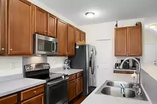 8921 Skipping Rock Ln, Summerville, SC 29485 - Photo 14