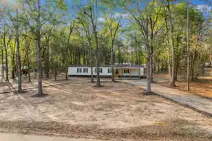 1217 Birch Dr, Summerton, SC 29148 - Photo 1