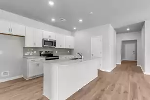 1001 Carolina Way, Manning, SC 29102 - Photo 6