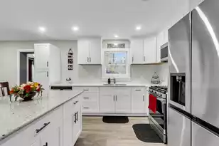 127 Roberts Rd, Summerville, SC 29483 - Photo 10