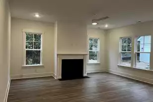 100 Carolina Ave E, Summerville, SC 29483 - Photo 12