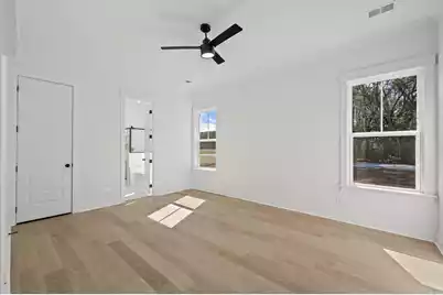 100 Carolina Avenue E, Summerville, SC 29483 - Photo 6