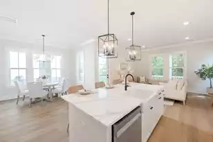 1350 Lucinda St, Mount Pleasant, SC 29466 - Photo 2