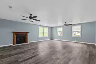 245 Lake Dr, Summerville, SC 29483 - Photo 10