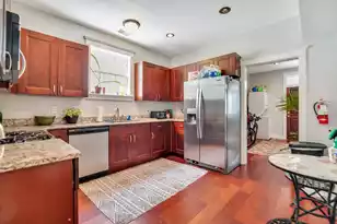 66 America St, Charleston, SC 29403 - Photo 6