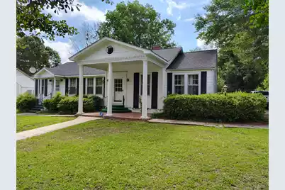 406 Thames Street, Manning, SC 29102 - Photo 1