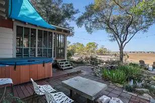 520 Huron Ave E, Folly Beach, SC 29439 - Photo 1