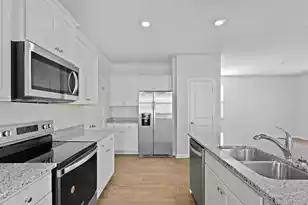 1052 Mulligan Dr, Manning, SC 29102 - Photo 10