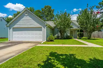 207 Apache Drive, Summerville, SC 29483 - Photo 2