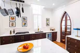 41 Pitt St, Charleston, SC 29401 - Photo 8