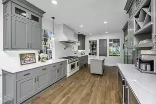 88 Smith St, Charleston, SC 29401 - Photo 10