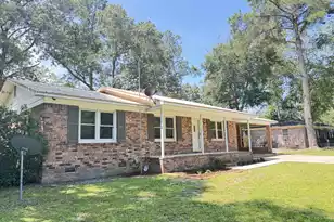 449 Estates Dr, Walterboro, SC 29488 - Photo 2