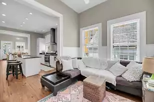 68 Vanderhorst St, Charleston, SC 29403 - Photo 12