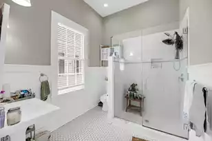 68 Vanderhorst St, Charleston, SC 29403 - Photo 18