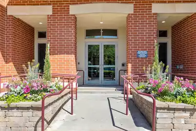 150 Bee Street #308, Charleston, SC 29401 - Photo 2