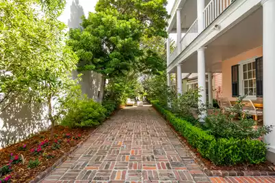 42 Battery Street S, Charleston, SC 29401 - Photo 16