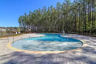 562 Dunswell Dr, Summerville, SC 29486 - Photo 32