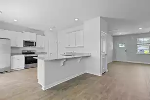 2303 Macallan Blvd, Ravenel, SC 29470 - Photo 8