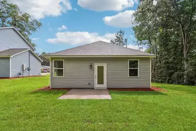 1197 Douglas Macarthur Street SW, Orangeburg, SC 29115 - Photo 2