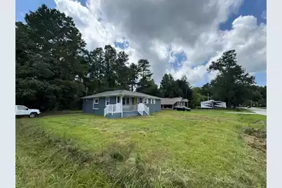 135 Wells Circle, Saint Stephen, SC 29479 - Photo 2
