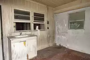 249 Smoak St, Bamberg, SC 29003 - Photo 4