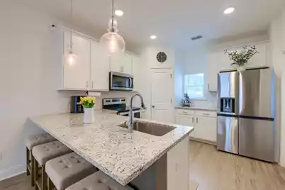 1263 Allusion Lane #402, Mount Pleasant, SC 29466 - Photo 6