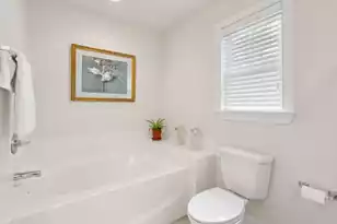 1678 Lauda Dr, Mount Pleasant, SC 29464 - Photo 22