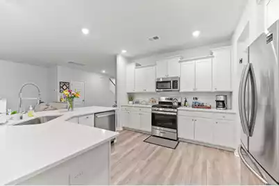 128 Red Bluff Street, Summerville, SC 29483 - Photo 6