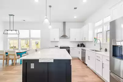 680 Blueway Avenue, Summerville, SC 29486 - Photo 22