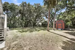 705 Palmetto Blvd, Edisto Beach, SC 29438 - Photo 34