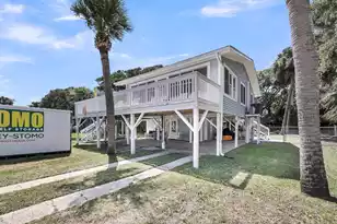 705 Palmetto Blvd, Edisto Beach, SC 29438 - Photo 2
