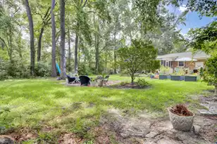 203 Jimbo Rd, Summerville, SC 29485 - Photo 16