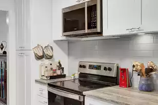 203 Jimbo Rd, Summerville, SC 29485 - Photo 8
