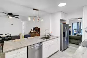 203 Jimbo Rd, Summerville, SC 29485 - Photo 14