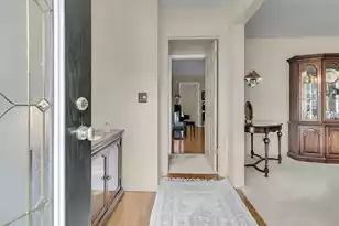 1647 Sulgrave Rd, Charleston, SC 29414 - Photo 4