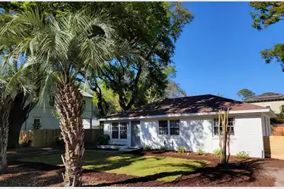 1438 Goblet Avenue, Mount Pleasant, SC 29464 - Photo 1