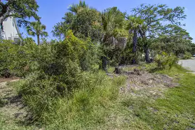 208 Indian Avenue W, Folly Beach, SC 29439 - Photo 16