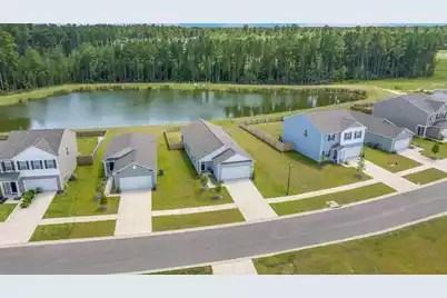 256 Phoenix Drive, Summerville, SC 29486 - Photo 4