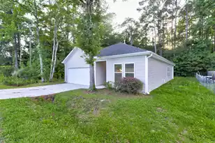 205 Pine Street W, Summerville, SC 29485 - Photo 32