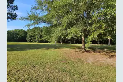 145 Woodlake Drive, Manning, SC 29102 - Photo 4