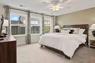 4633 Forest Hills Dr, North Charleston, SC 29418 - Photo 4