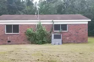 1375 Peurifoy Rd, Walterboro, SC 29488 - Photo 2