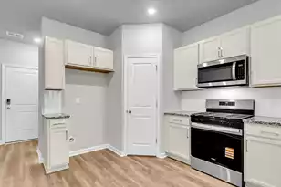 313 Clipper Ct, Summerville, SC 29486 - Photo 8