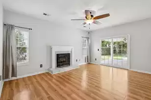 109 Thomaston Ave, Summerville, SC 29485 - Photo 8