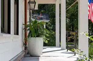 1657 Pierpont Ave, Charleston, SC 29414 - Photo 4