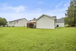 5201 Pomfret St, North Charleston, SC 29418 - Photo 22