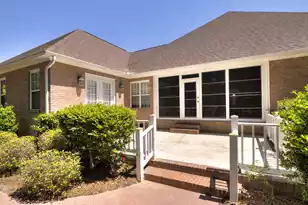 233 Plantation Dr, Manning, SC 29102 - Photo 8