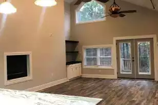 10369 US-17, McClellanville, SC 29458 - Photo 6