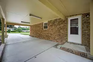 1611 Sunset St, Orangeburg, SC 29115 - Photo 2